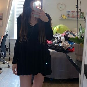 Black long sleeve dress